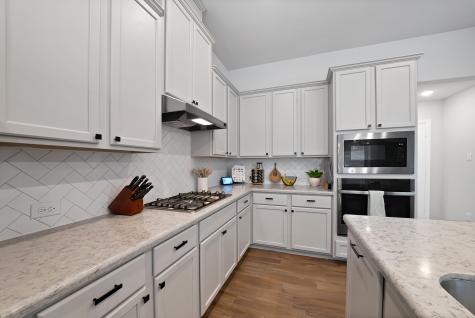 2502 Westbank Trail Garland TX 75042