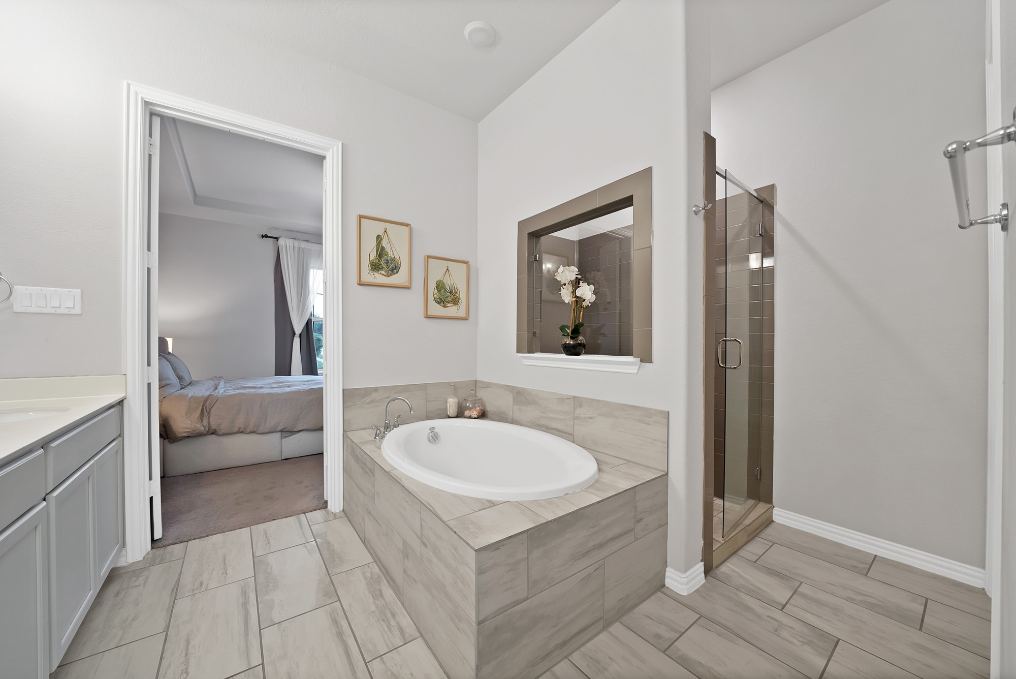 2502 Westbank Trail Garland TX 75042