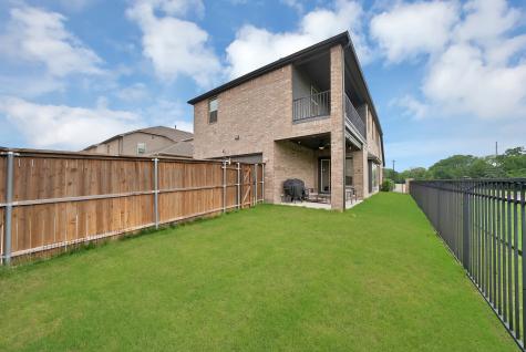2502 Westbank Trail Garland TX 75042