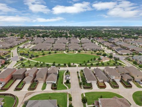 2502 Westbank Trail Garland TX 75042