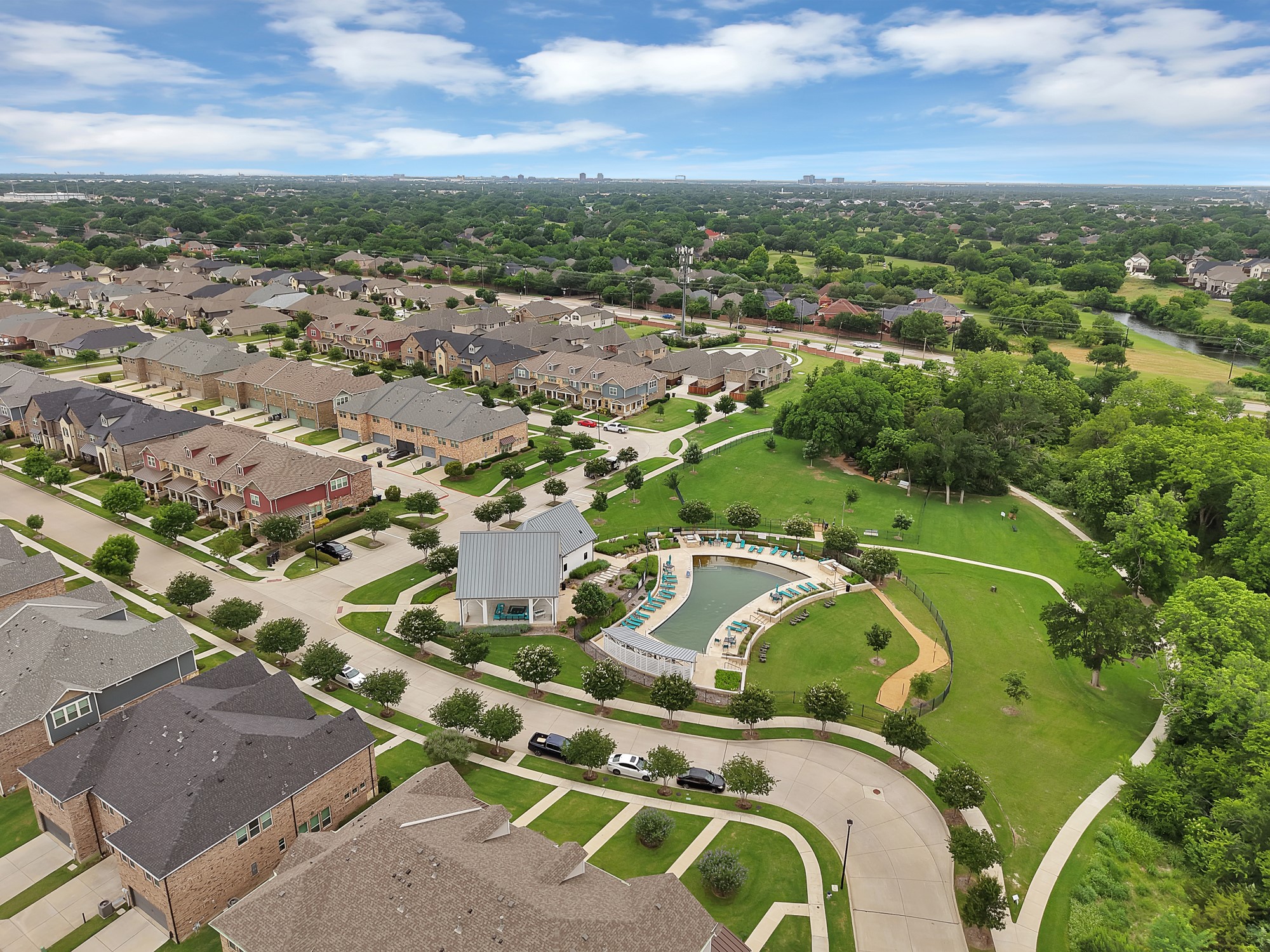 2502 Westbank Trail Garland TX 75042