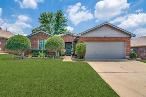 932 Silverstone Drive Lewisville TX 75067