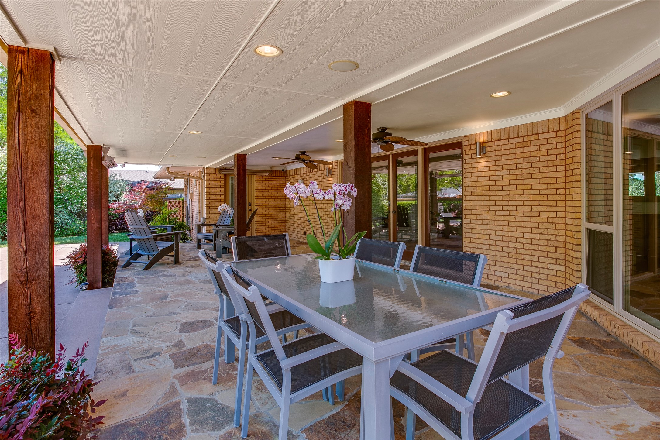 7015 Midbury Drive Dallas TX 75230