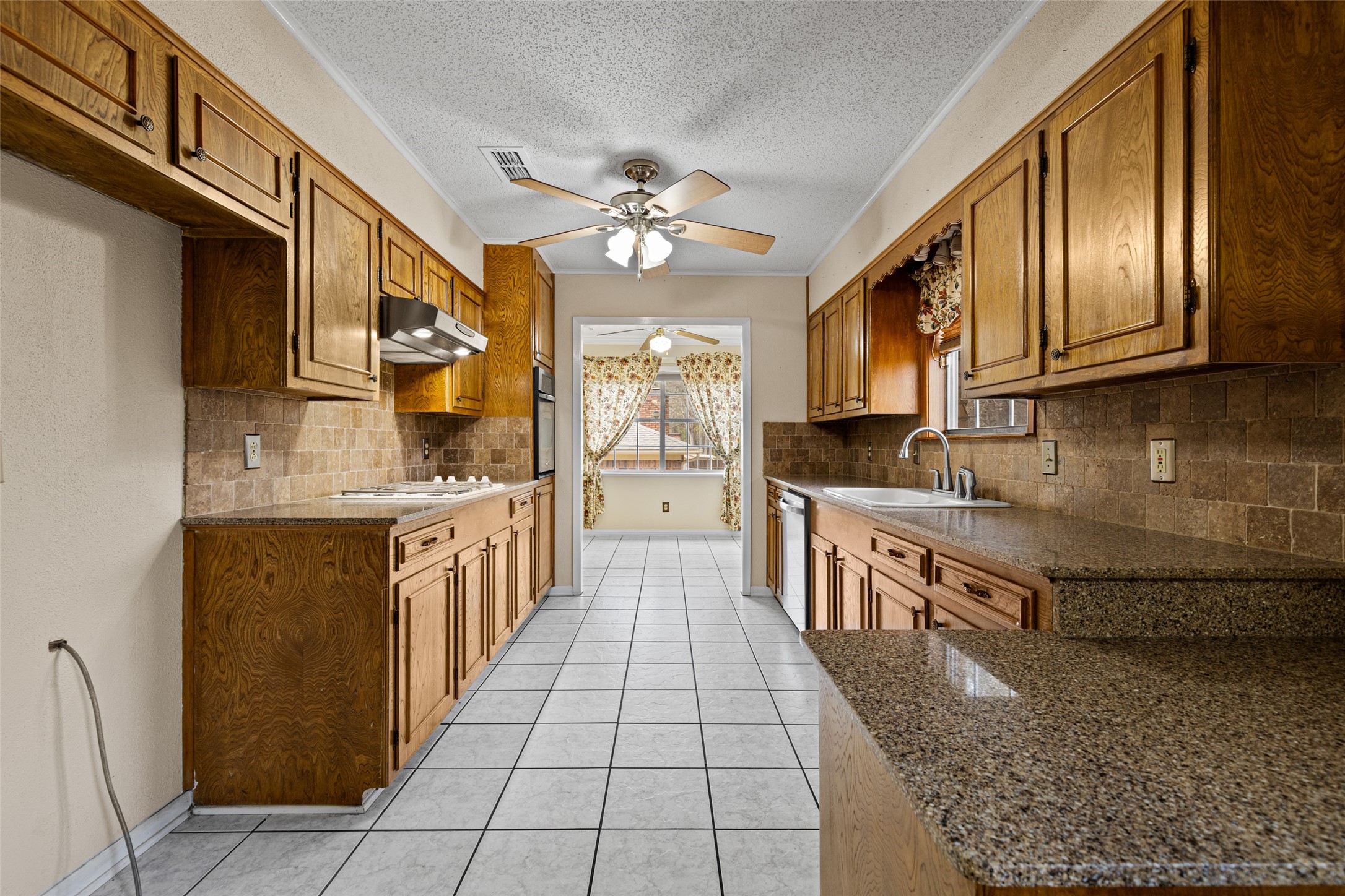 3215 Restview Street Longview TX 75605