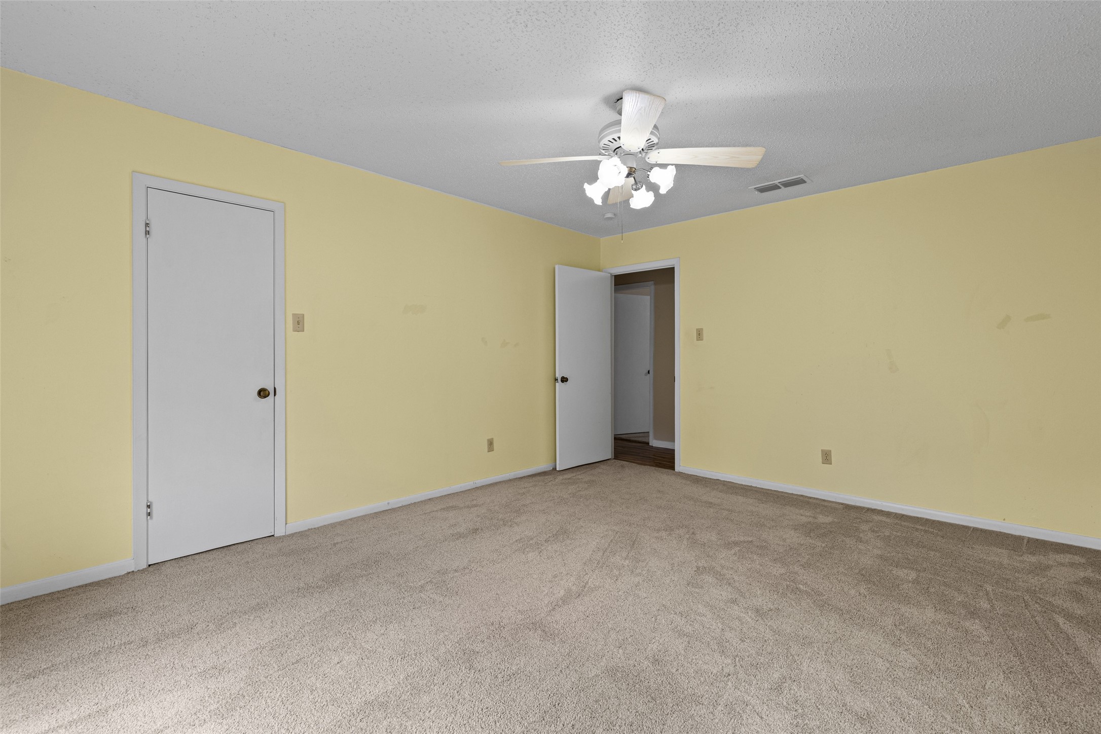 3215 Restview Street Longview TX 75605