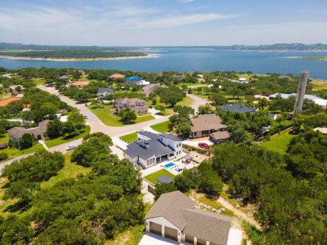 690 Kings Point Drive Canyon Lake TX 78133