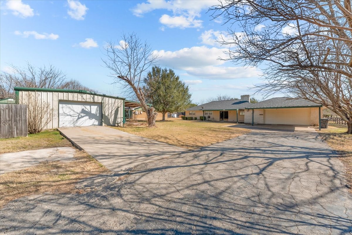 9313 Tree Lake Drive Waco TX 76708