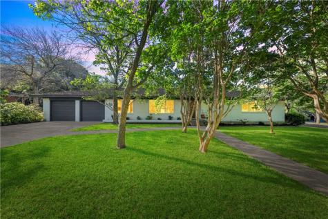 9118 Red Oak Drive Woodway TX 76712