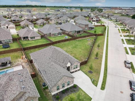 1212 Tiana Street Anna TX 75409