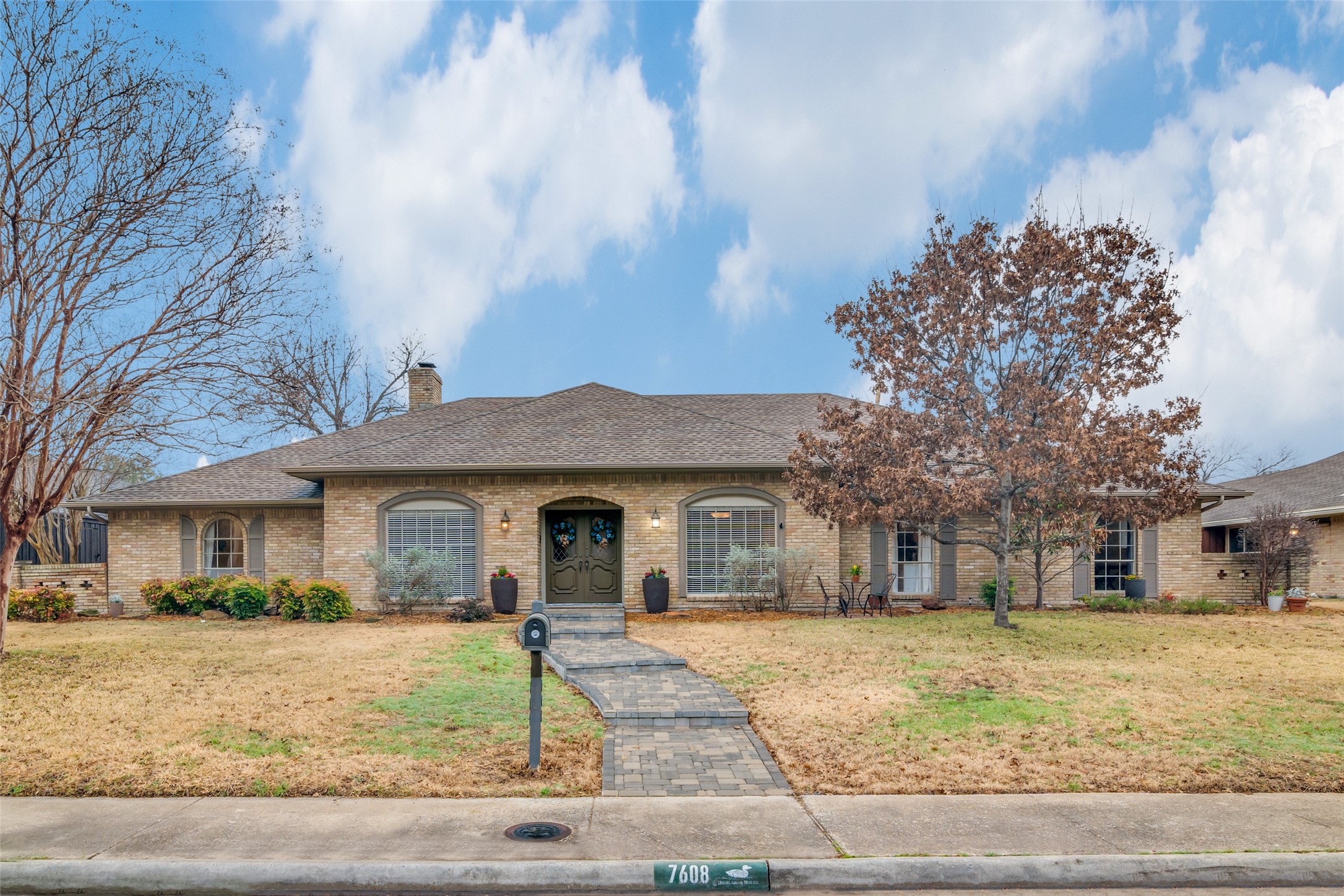 7608 Lairds Lane Dallas TX 75248