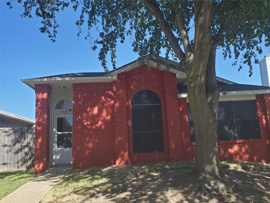 1501 Savannah Street Mesquite TX 75149