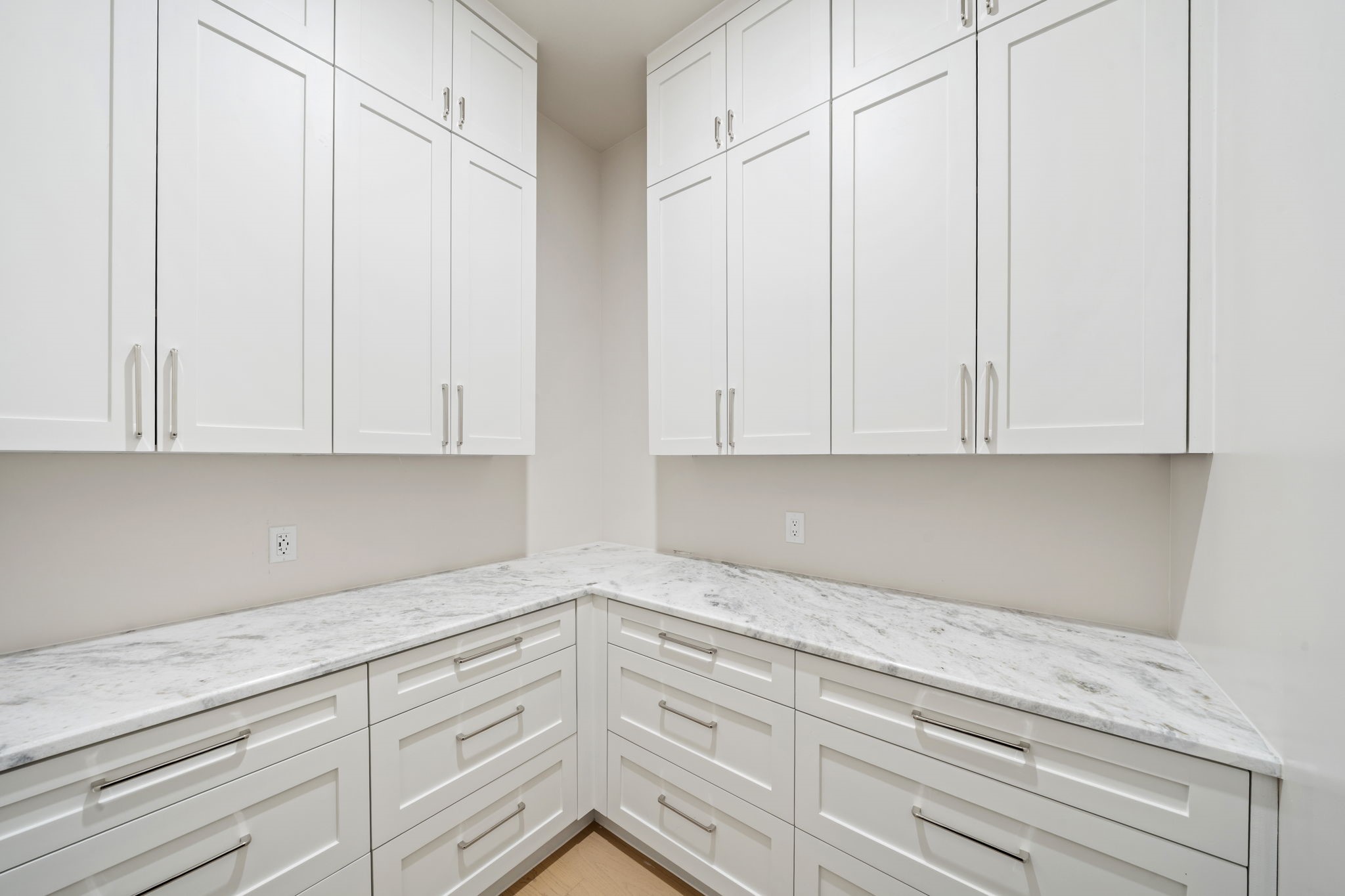 10917 Beauty Lane Dallas TX 75229