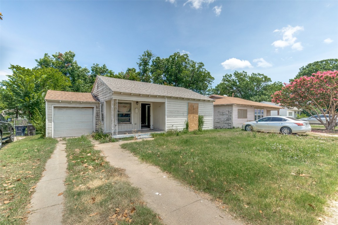 1225 Marion Avenue Fort Worth TX 76104