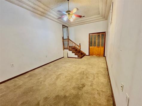 303 N Caesar Street Ennis TX 75119