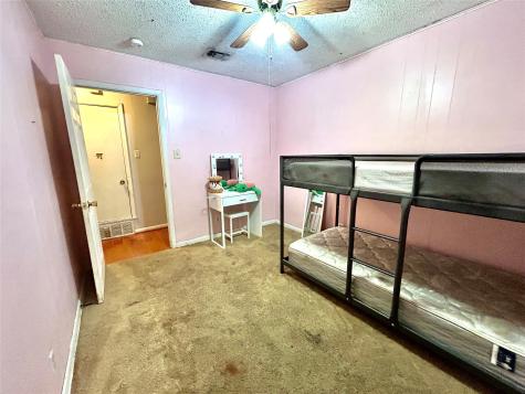 303 N Caesar Street Ennis TX 75119