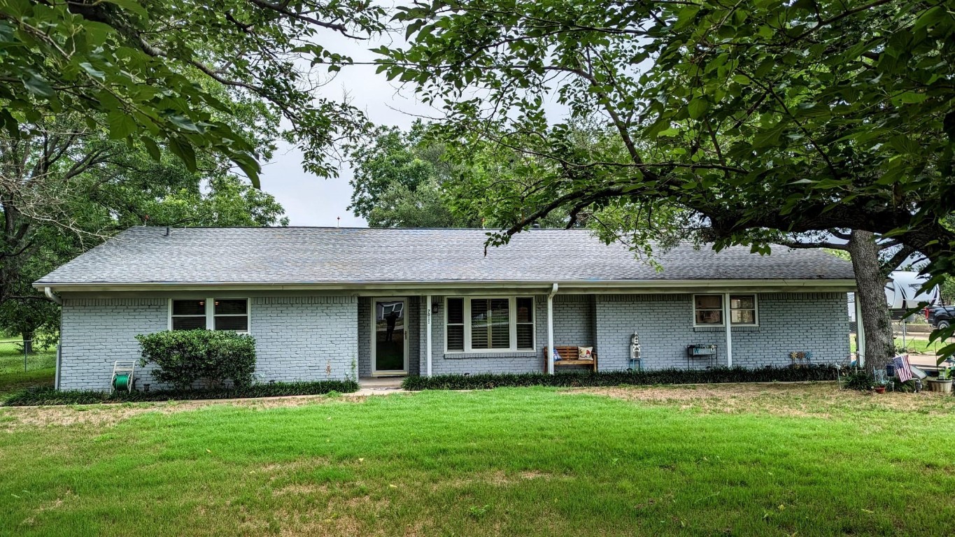 7011 Stephenson Levy Road Burleson TX 76028