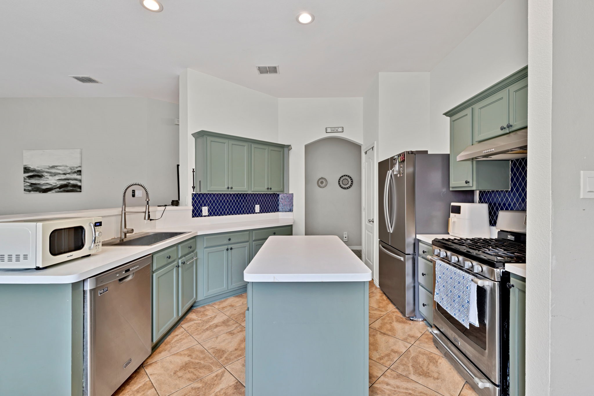 4045 Diamond Ridge Drive Fort Worth TX 76244