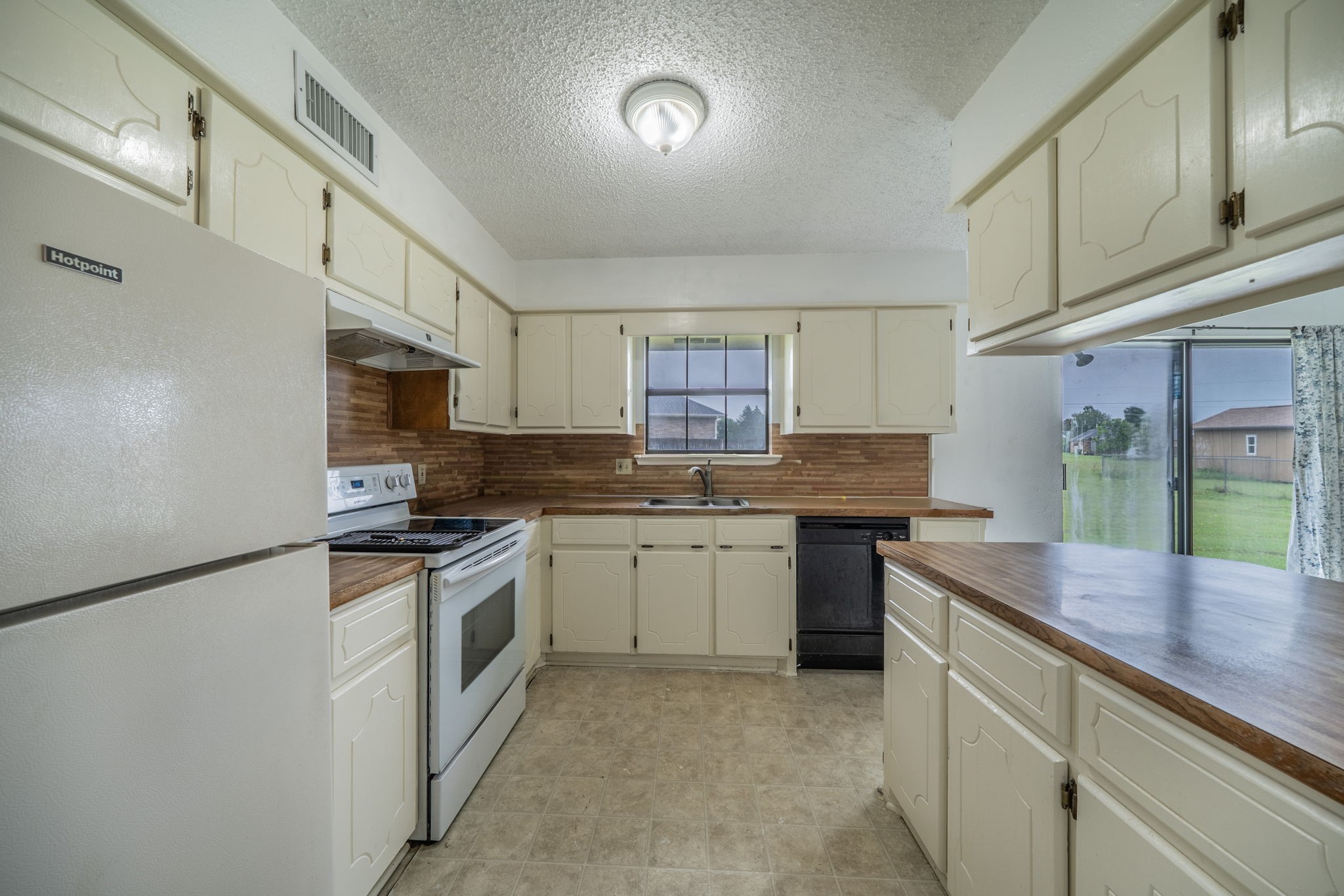 516 Venice Drive Italy TX 76651