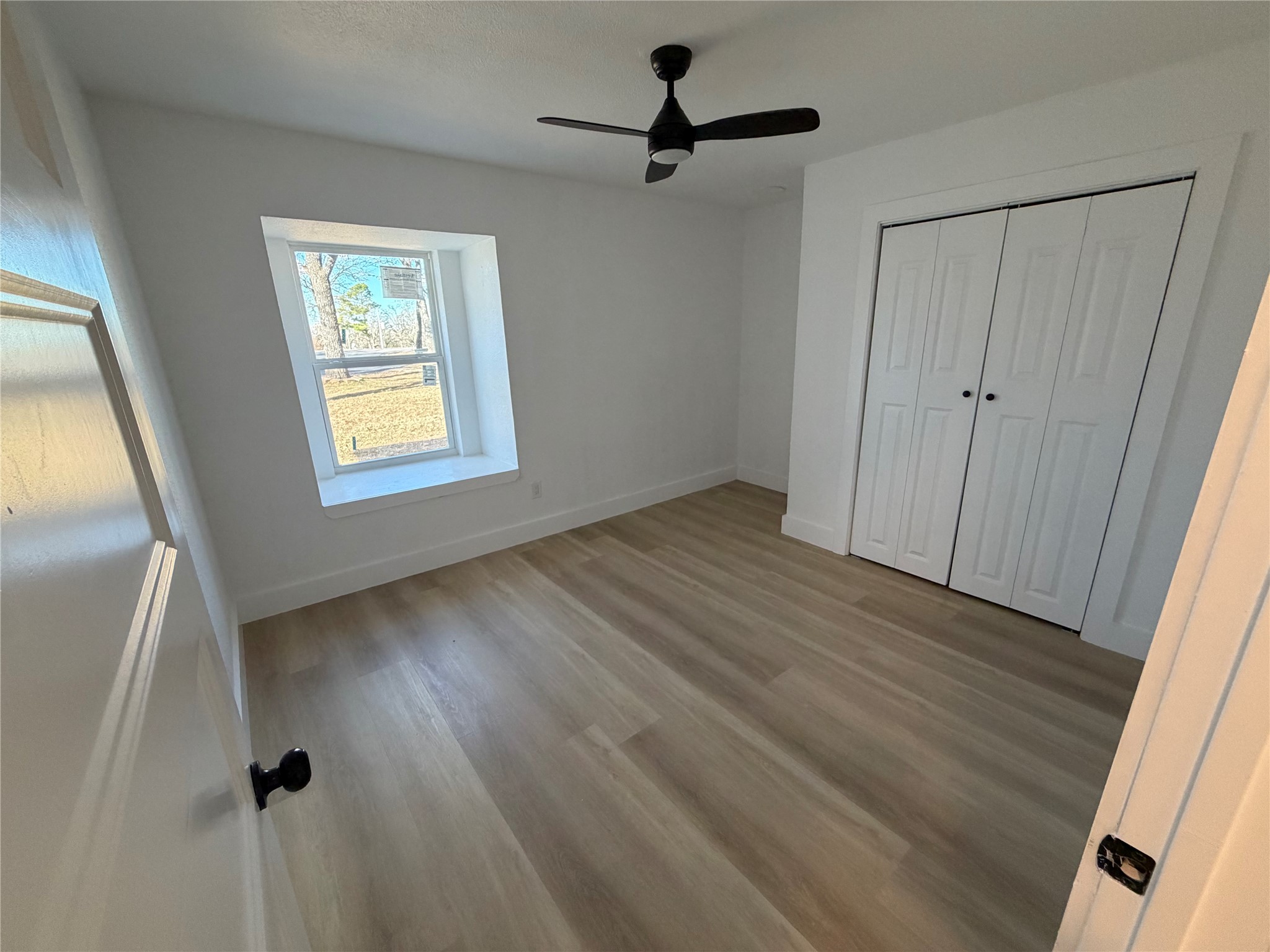 129 Oak Trail Burleson TX 76028
