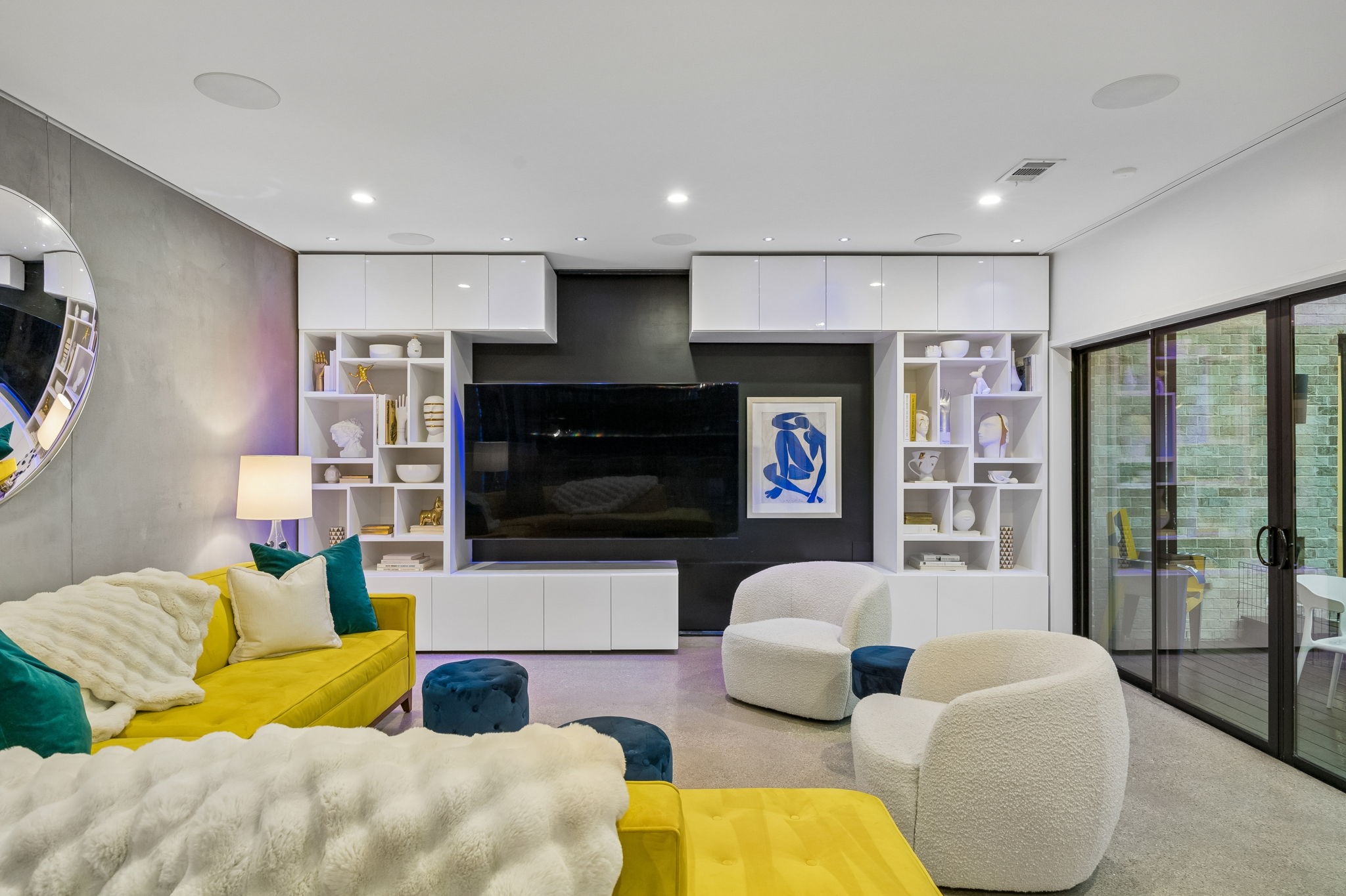2010 Mcmillan Avenue Dallas TX 75206