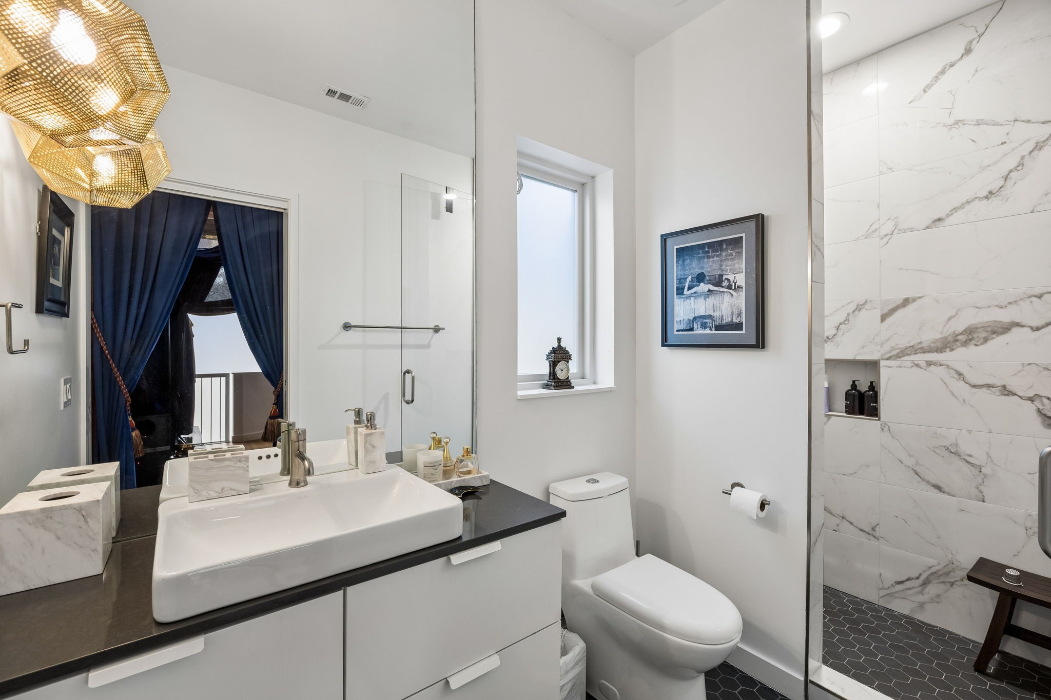 2010 Mcmillan Avenue Dallas TX 75206