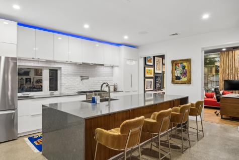 2010 Mcmillan Avenue Dallas TX 75206