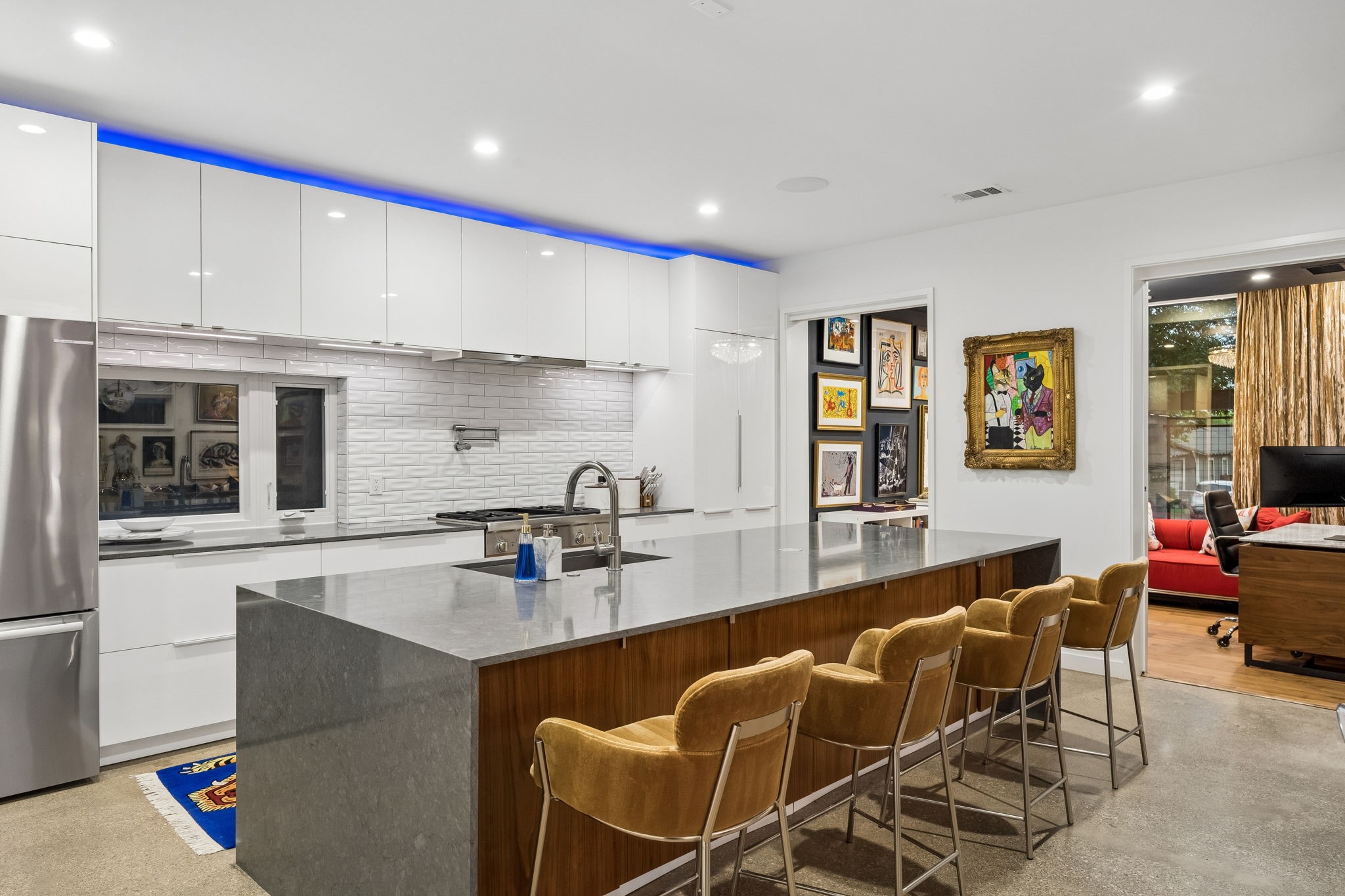 2010 Mcmillan Avenue Dallas TX 75206