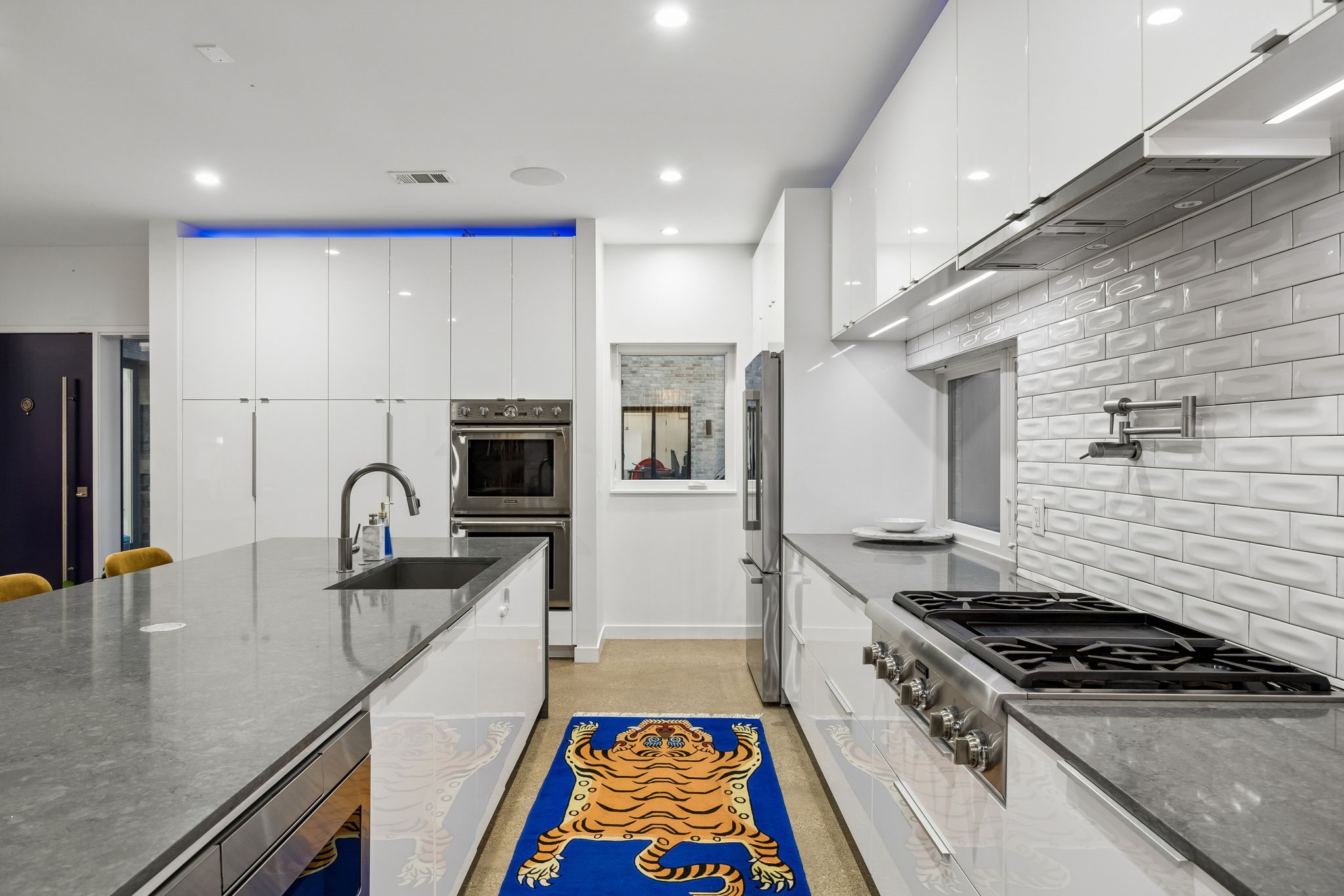 2010 Mcmillan Avenue Dallas TX 75206