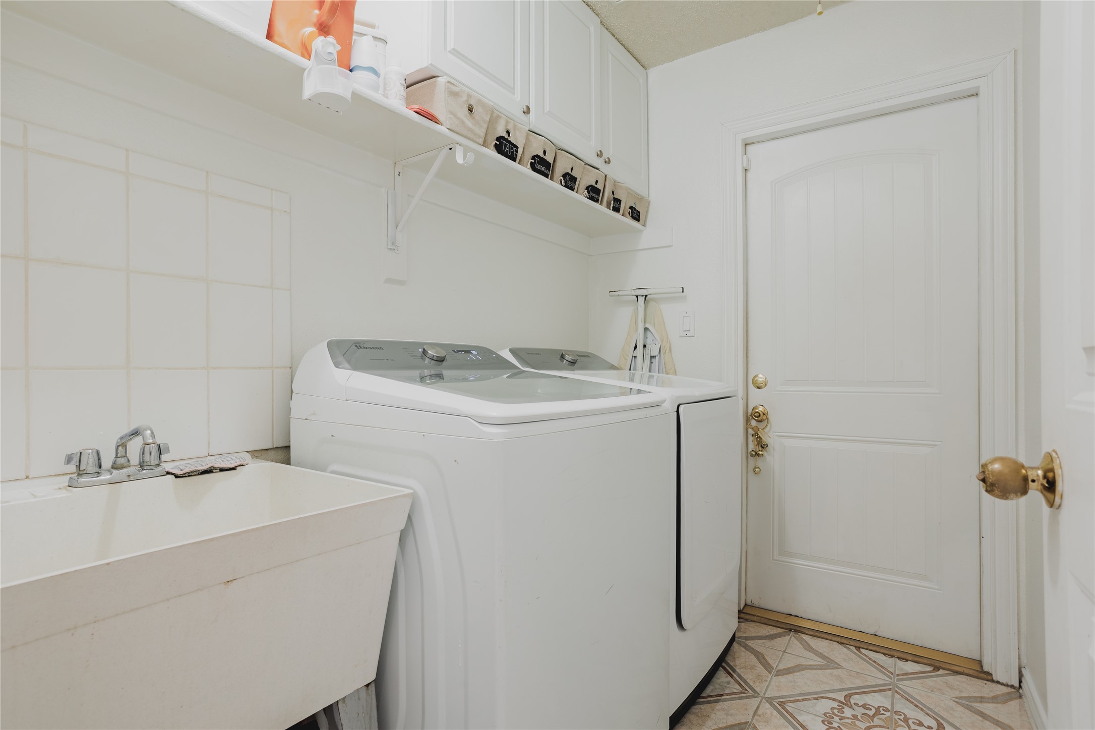 7115 Oaklawn Sachse TX 75048