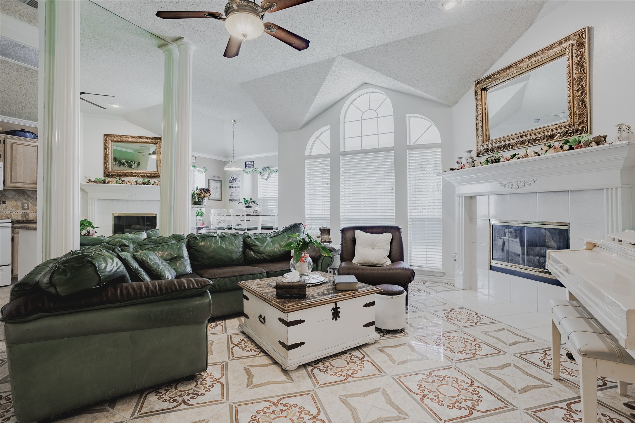 7115 Oaklawn Sachse TX 75048