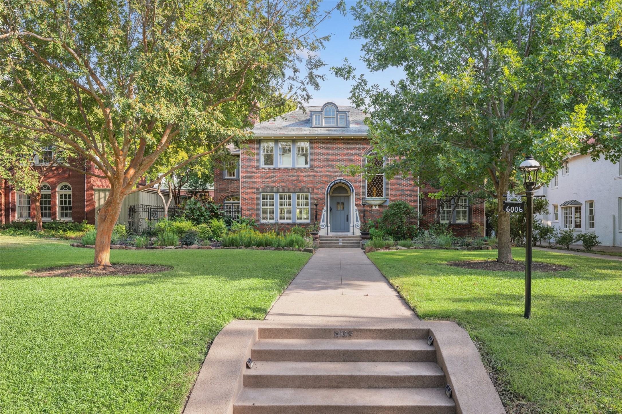 6006 Swiss Avenue Dallas TX 75214