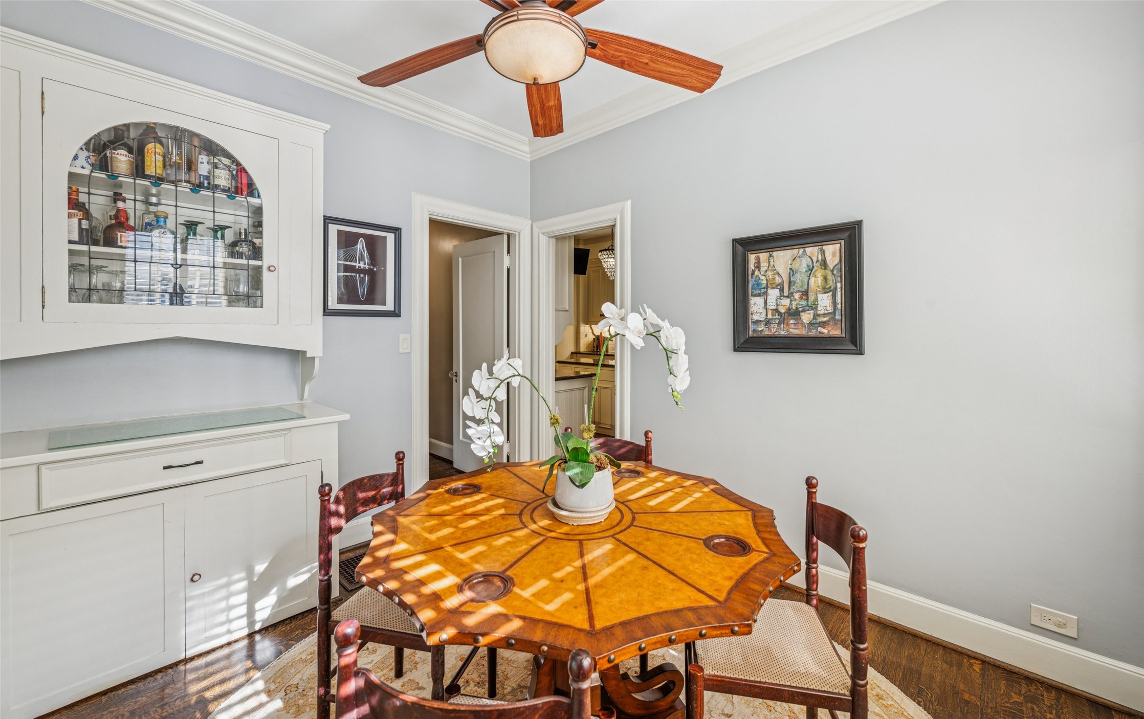 6006 Swiss Avenue Dallas TX 75214