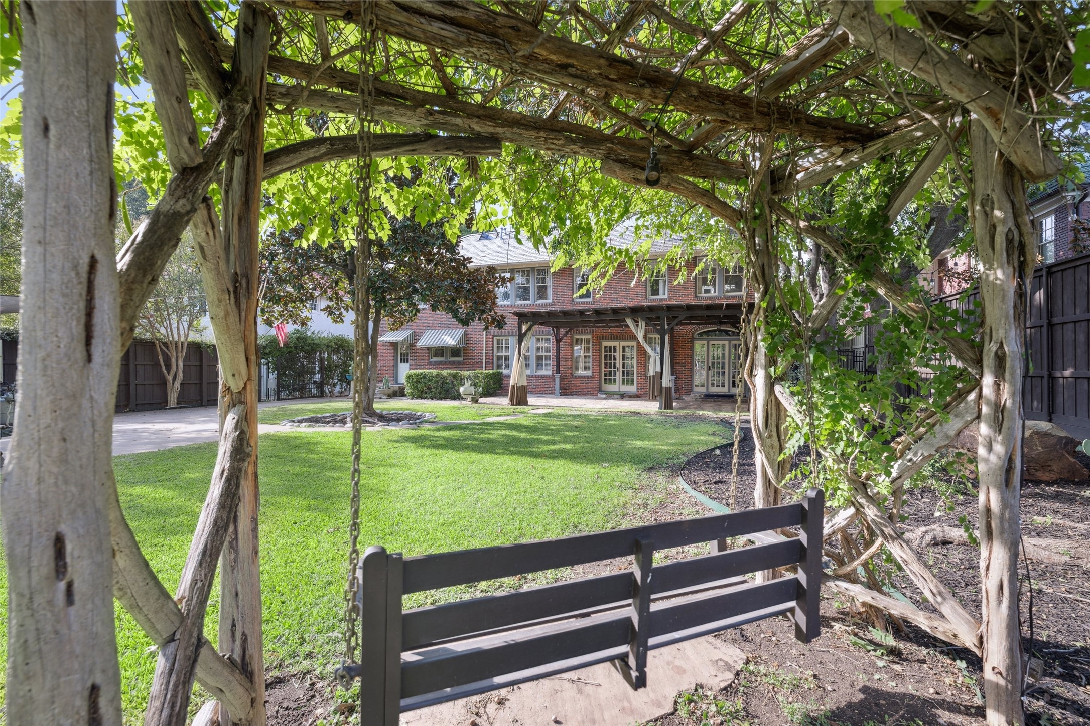 6006 Swiss Avenue Dallas TX 75214