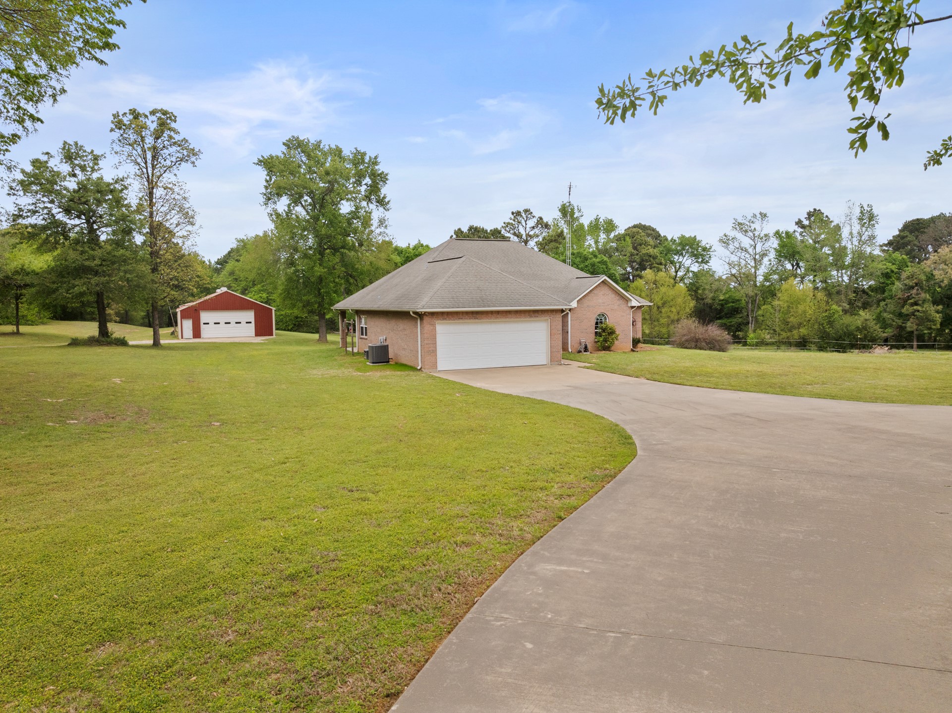 875 County Road 4360 Scroggins TX 75480