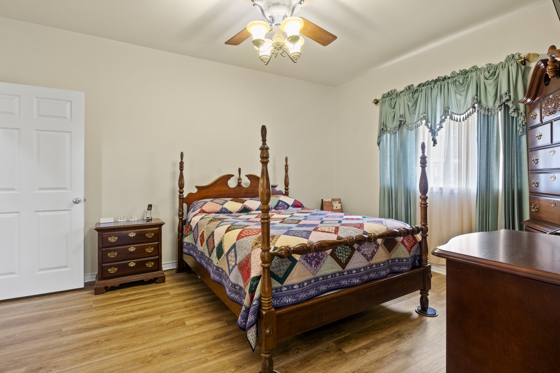 875 County Road 4360 Scroggins TX 75480