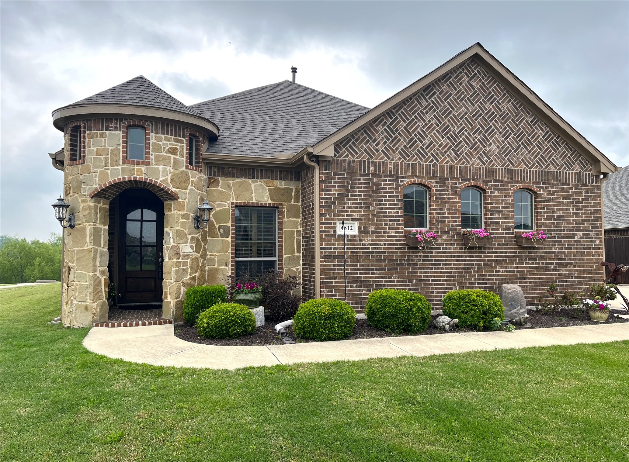 4612 Brookside Drive Denton TX 76226