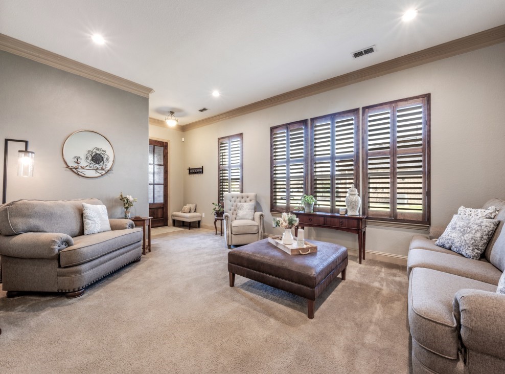 4612 Brookside Drive Denton TX 76226