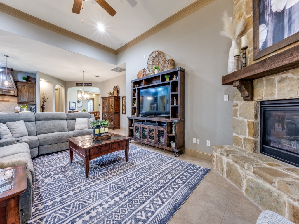 4612 Brookside Drive Denton TX 76226