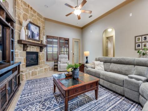 4612 Brookside Drive Denton TX 76226