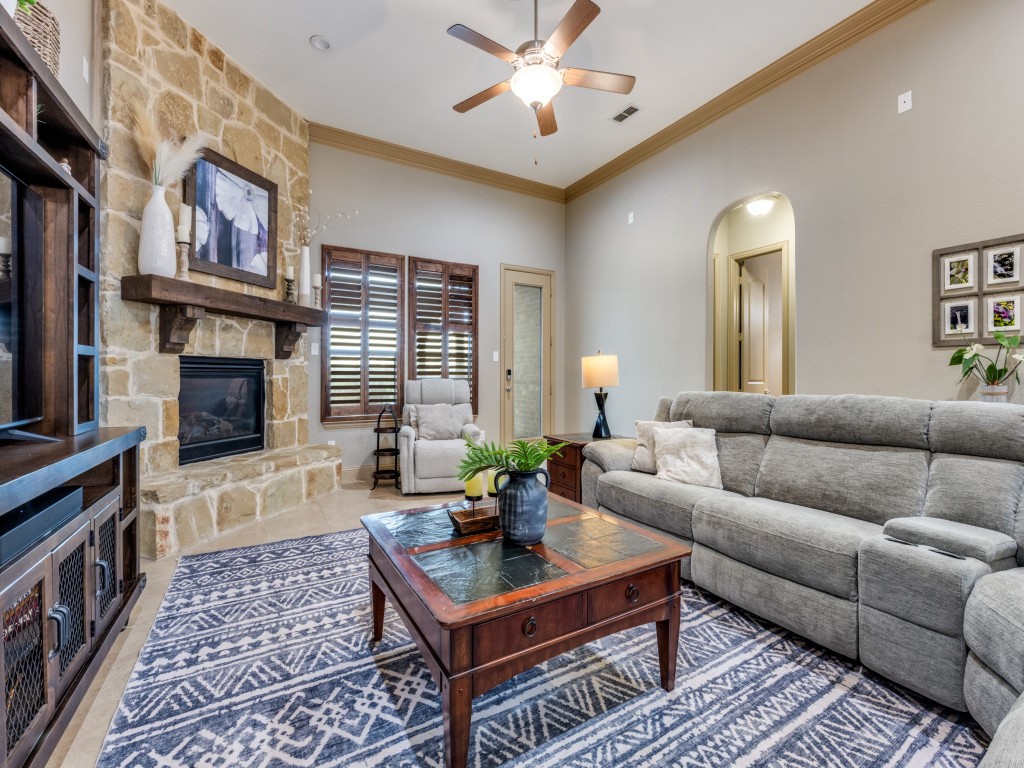 4612 Brookside Drive Denton TX 76226