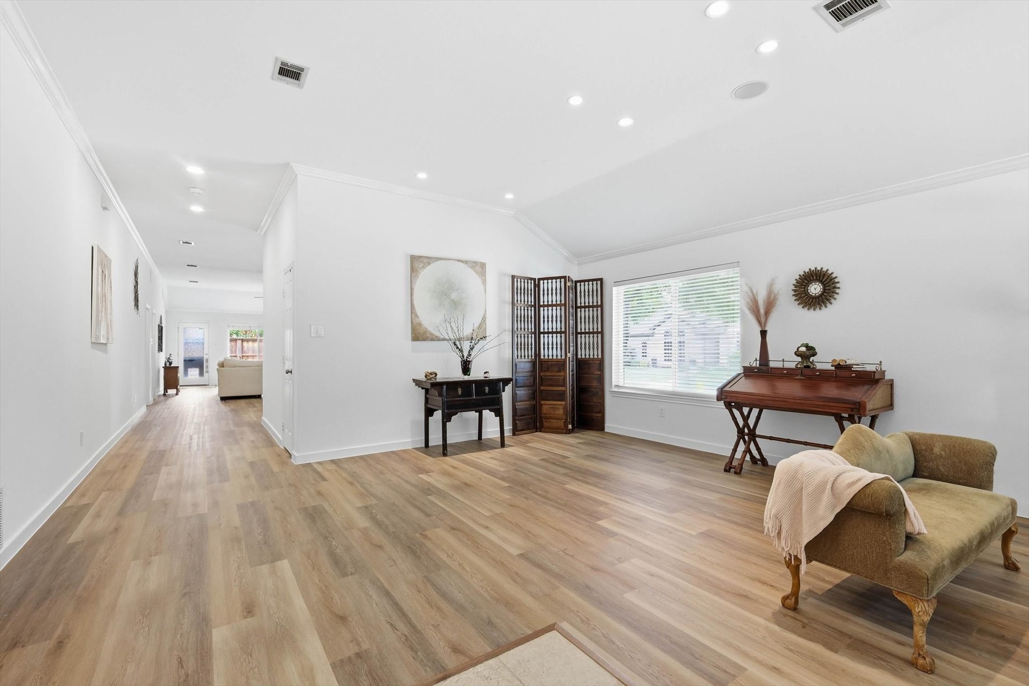 3424 Briargrove Lane Dallas TX 75287