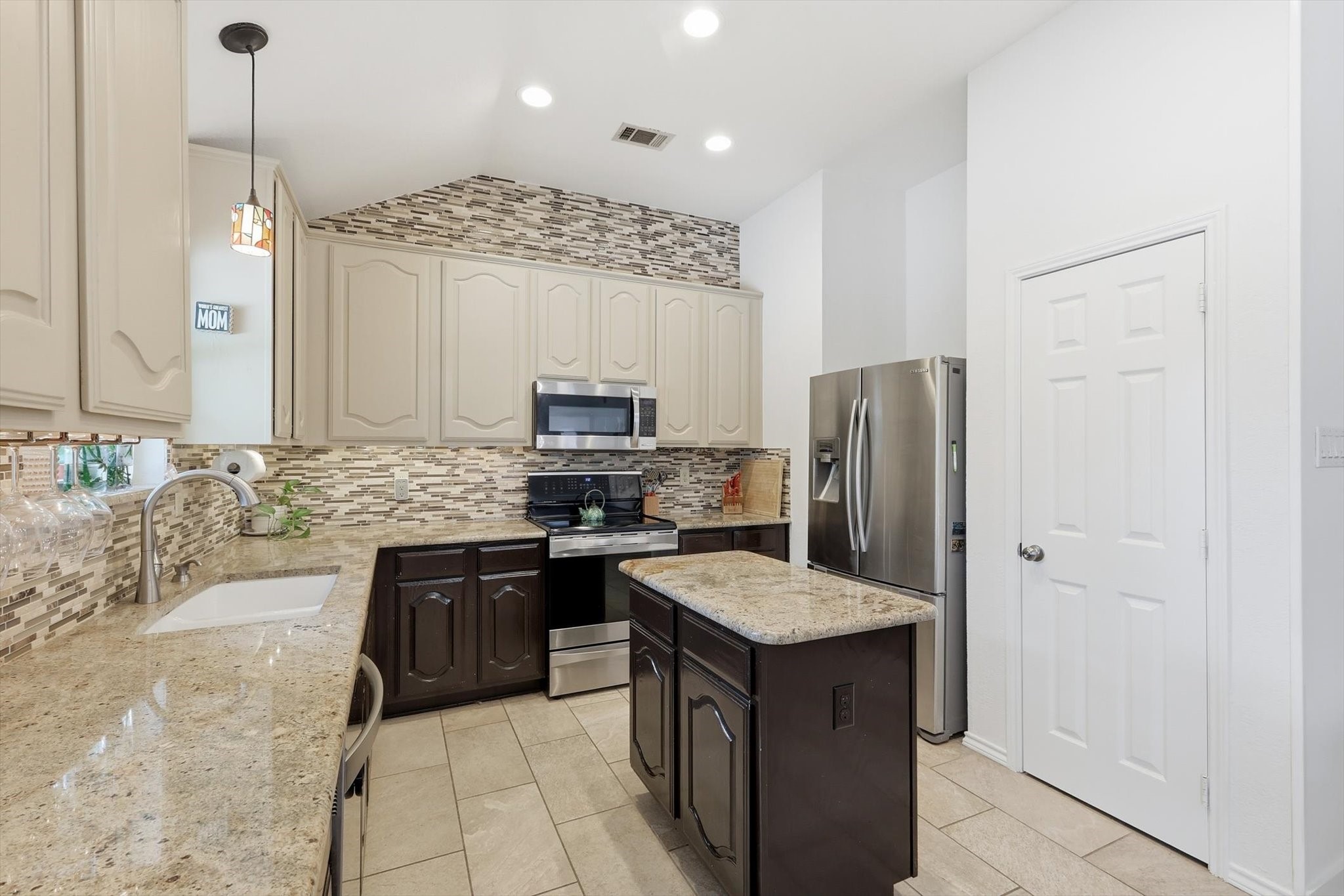 3424 Briargrove Lane Dallas TX 75287