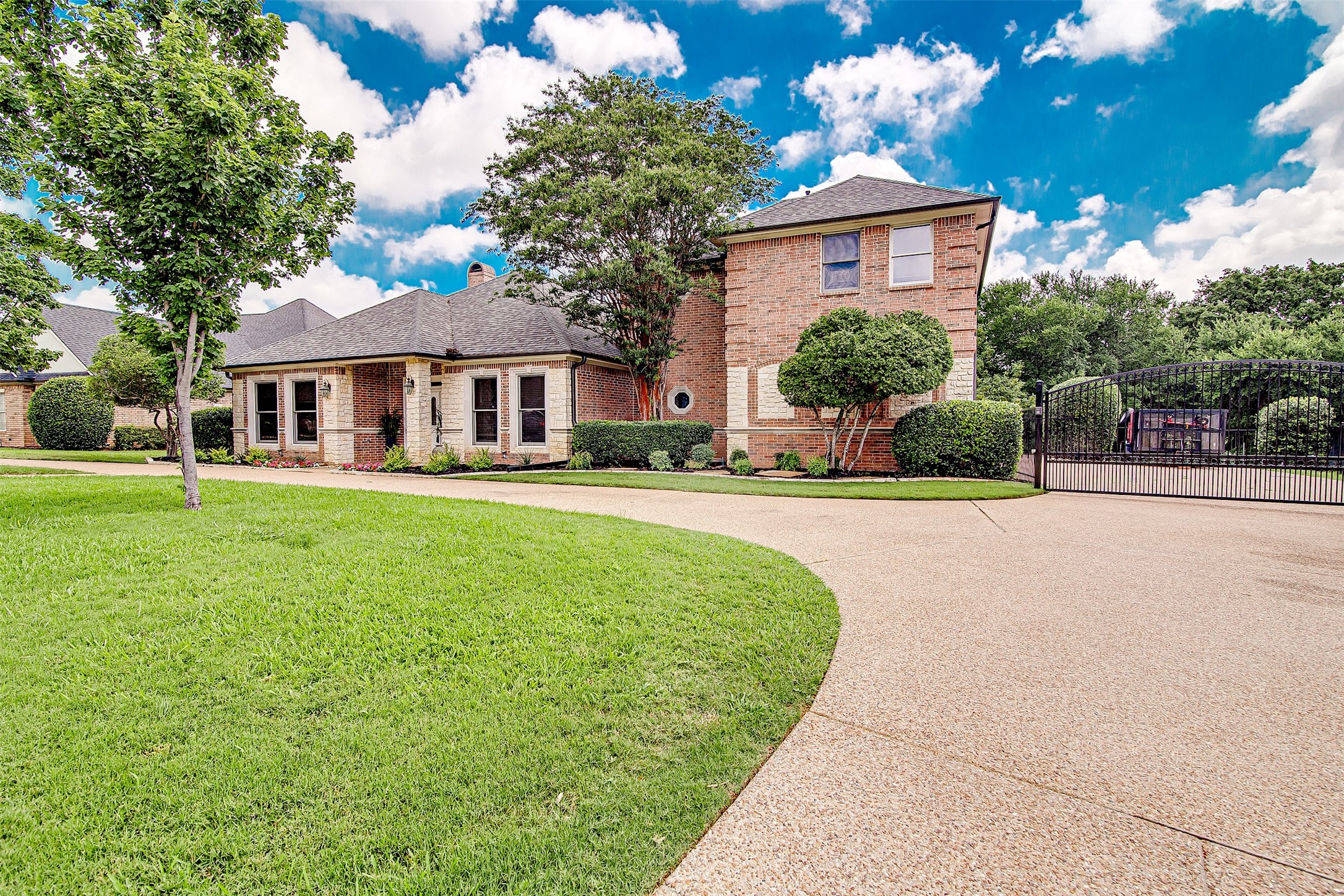 2008 Cains Lane Mansfield TX 76063