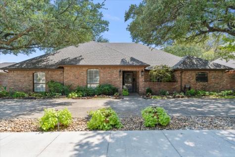 4212 Hampshire Street Plano TX 75093