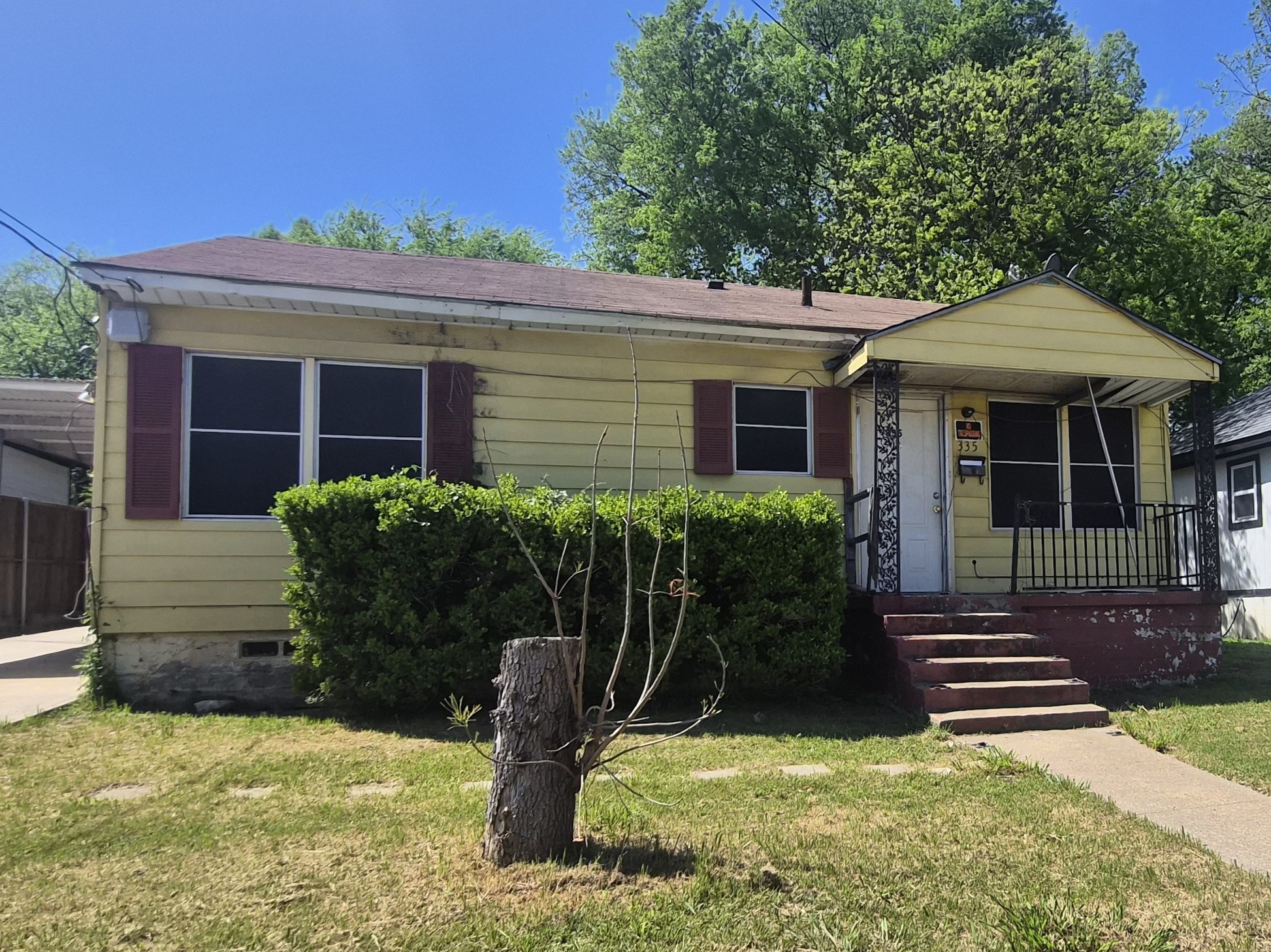 335 Avenue J Dallas TX 75203