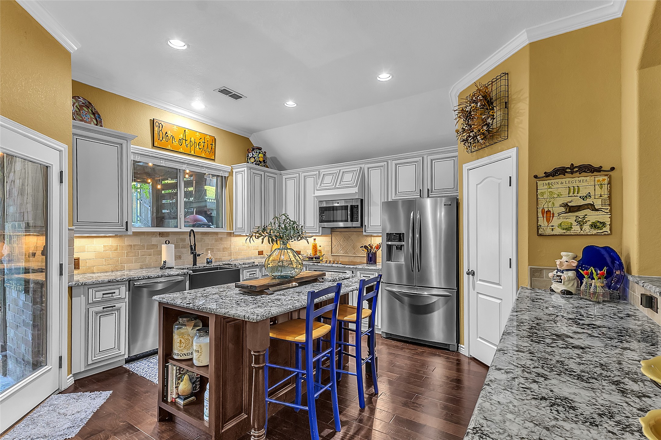 4512 Seventeen Lakes Court Fort Worth TX 76262