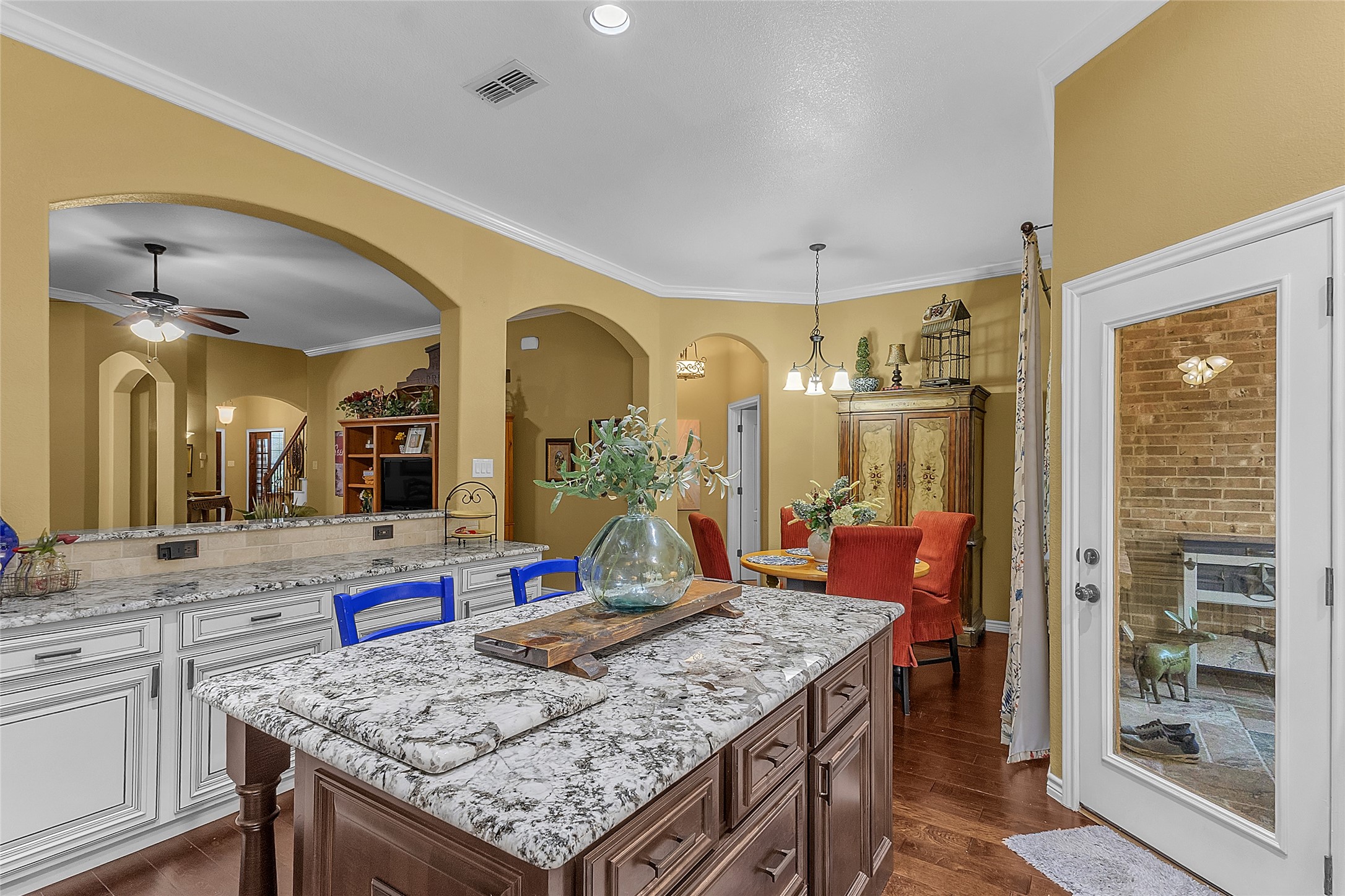 4512 Seventeen Lakes Court Fort Worth TX 76262