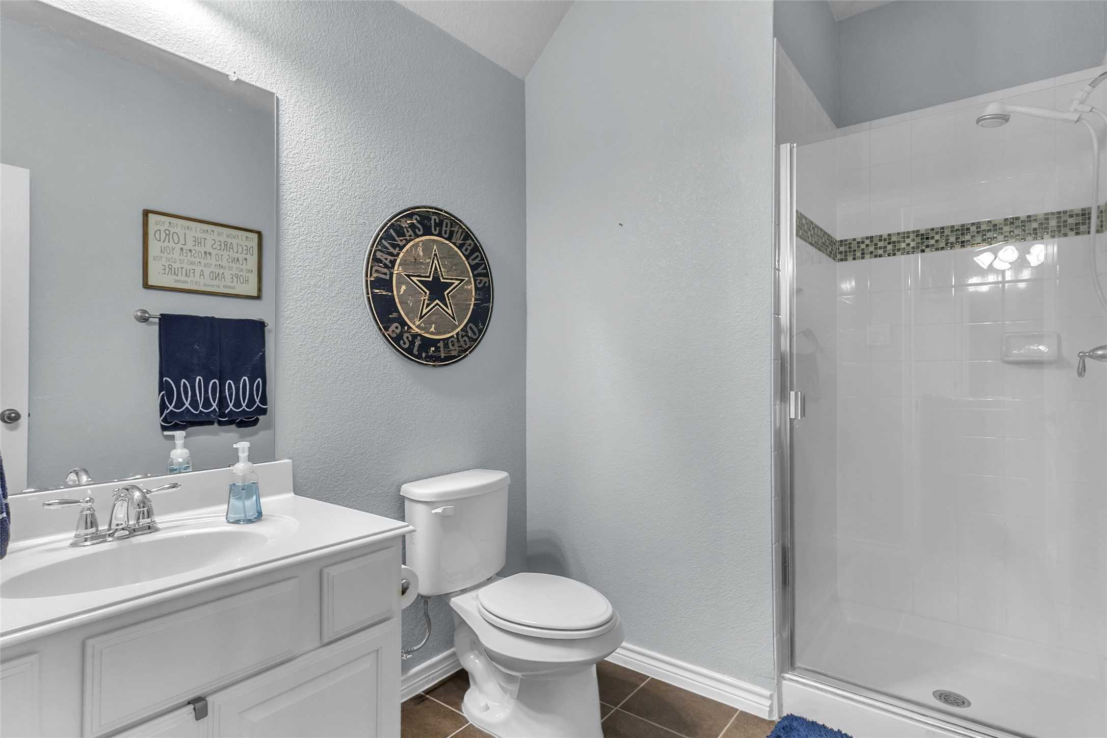 4512 Seventeen Lakes Court Fort Worth TX 76262