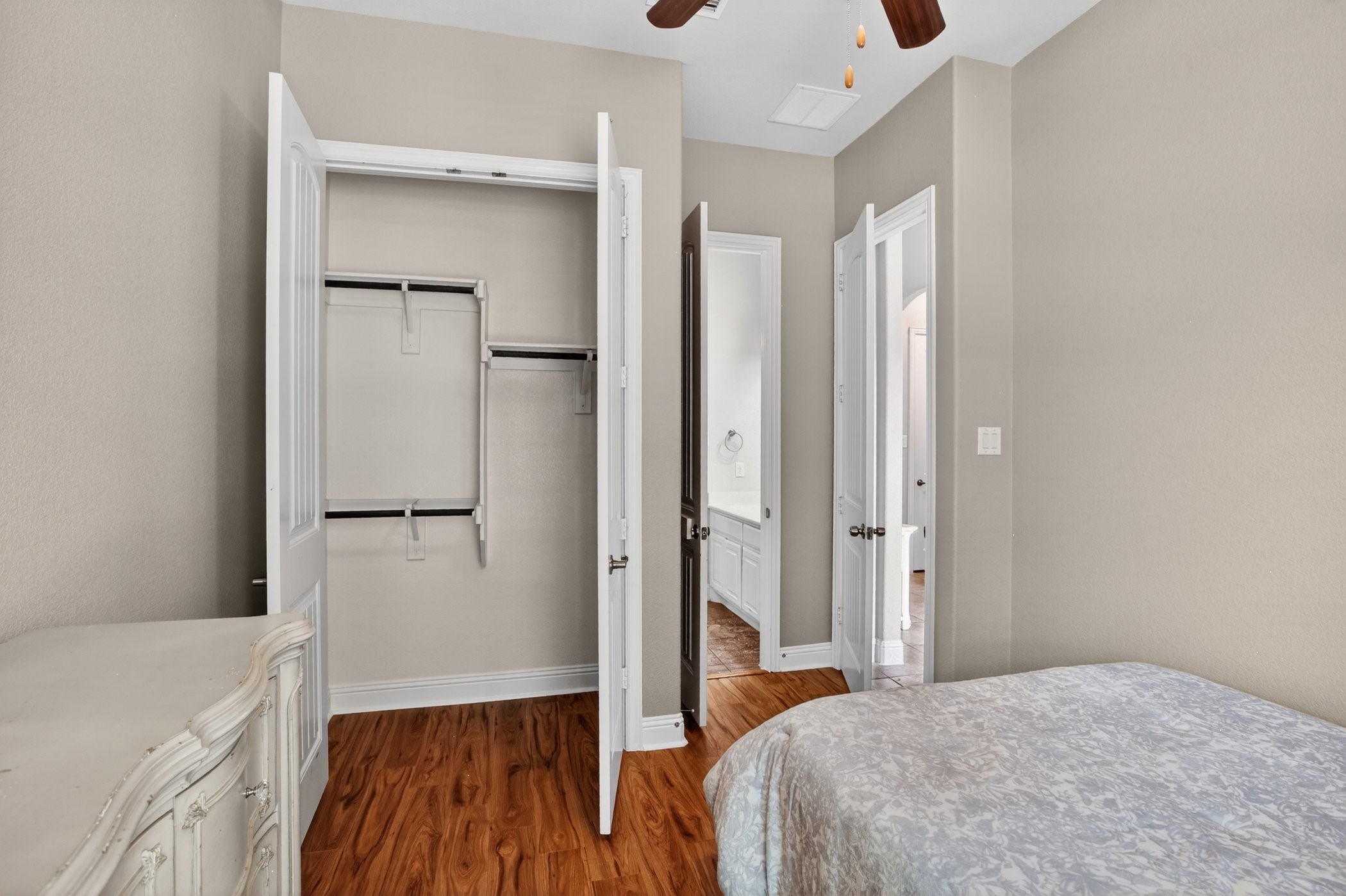 510 Garden Avenue Euless TX 76039