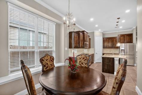 510 Garden Avenue Euless TX 76039